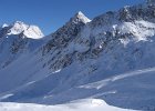 stubai25